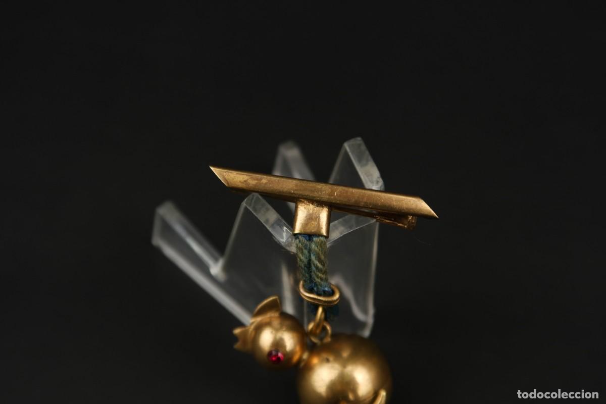Joyeria: Antiguo Broche Metal Dorado - Foto 2