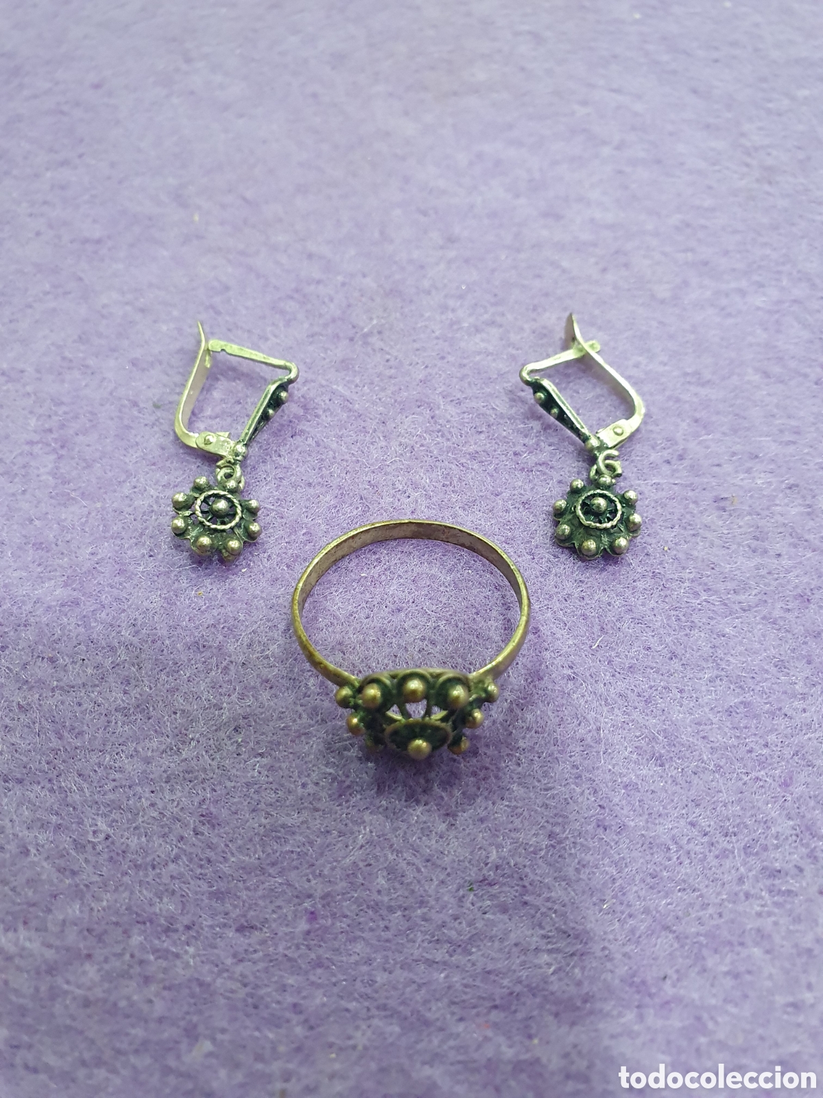 Joyeria: Conjunto de anillo y pendientes charro. Regional. Plata. (L9) - Foto 1