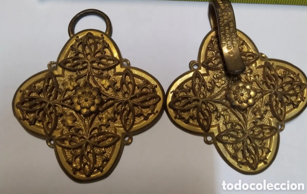 Joyeria: Broches cierre capa, lat&oacute;n repujado - Foto 1