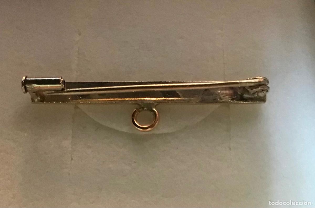 Joyeria: BROCHE PARA MEDALLA DE PLATA Y ORO - Foto 2