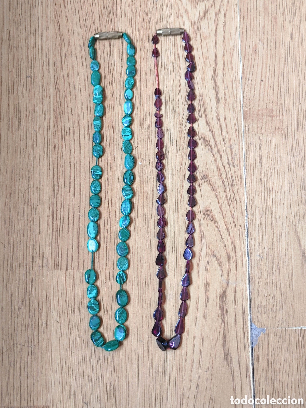 Joyeria: Dos collares en malaquita y granates. - Foto 1