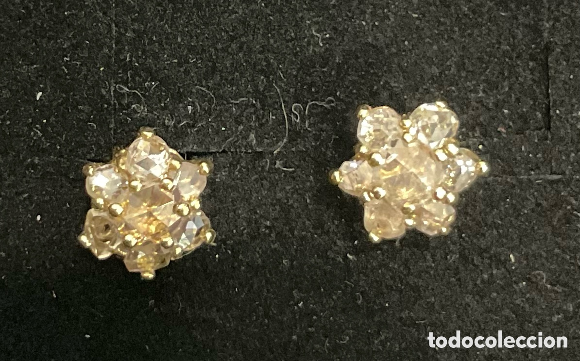 Joyeria: Pendientes de flor de oro amarillo y diamantes. - Foto 4