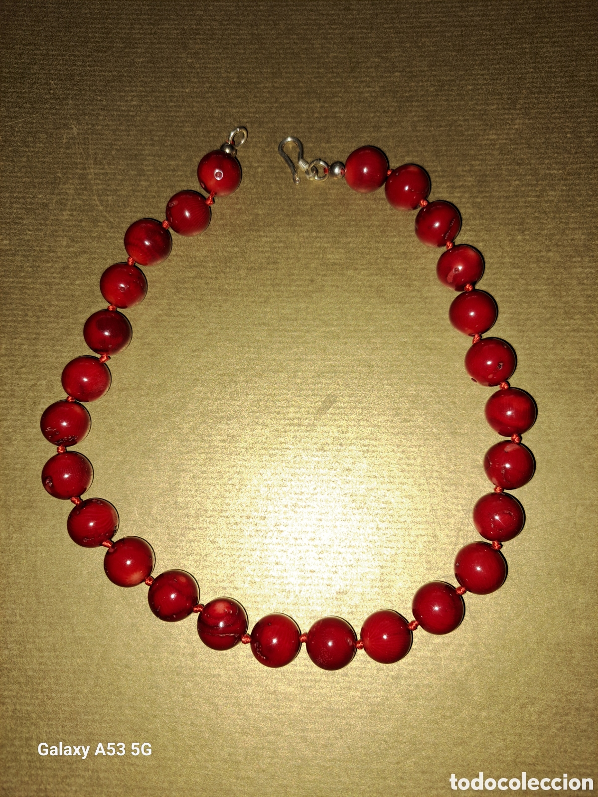 Joyeria: Collar de coral te&ntilde;ido en bola de 16mm - Foto 1