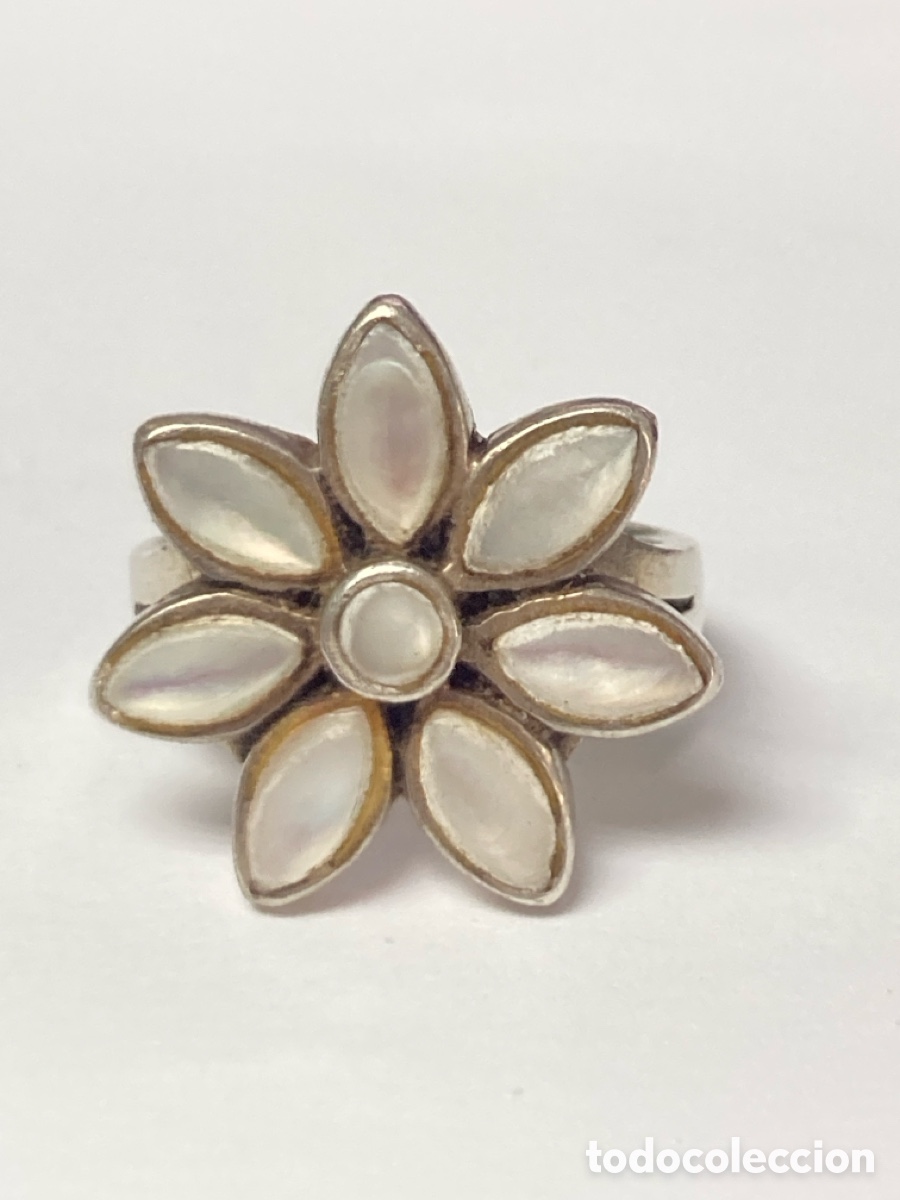 Joyeria: Sortija de plata y nacar /S199 - Foto 1