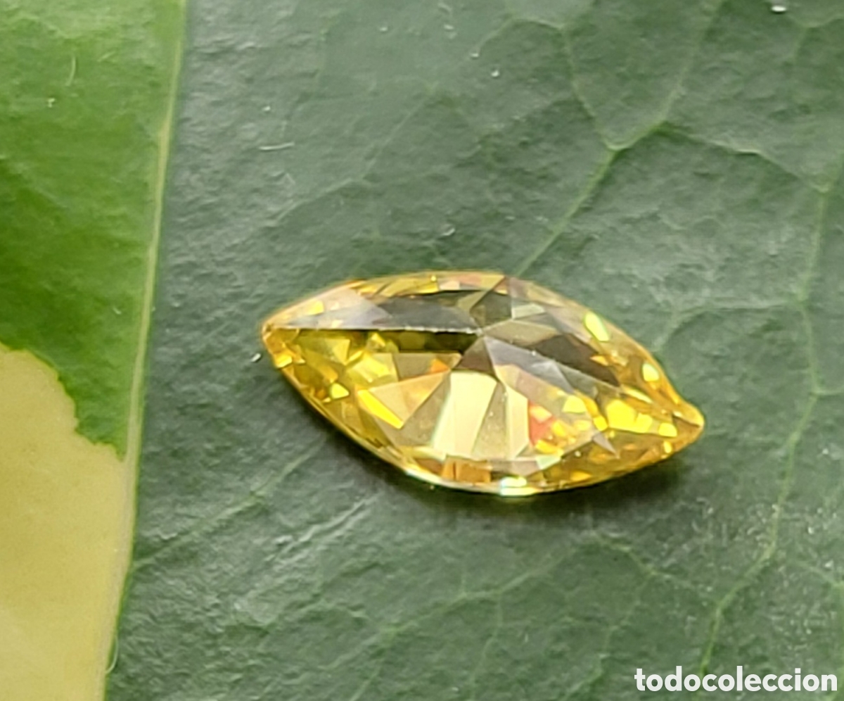 Joyeria: Peque&ntilde;o diamante de laboratorio amarillo - Foto 1