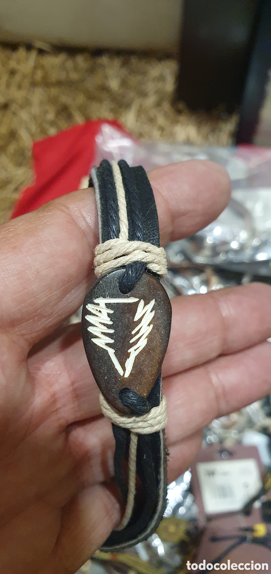 Joyeria: LOTE DE 150 PULSERAS DE CUERO - Foto 3