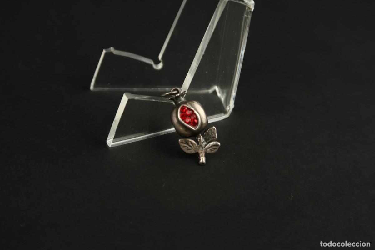 Joyeria: Antiguo Colgante Granada de Plata - Foto 2