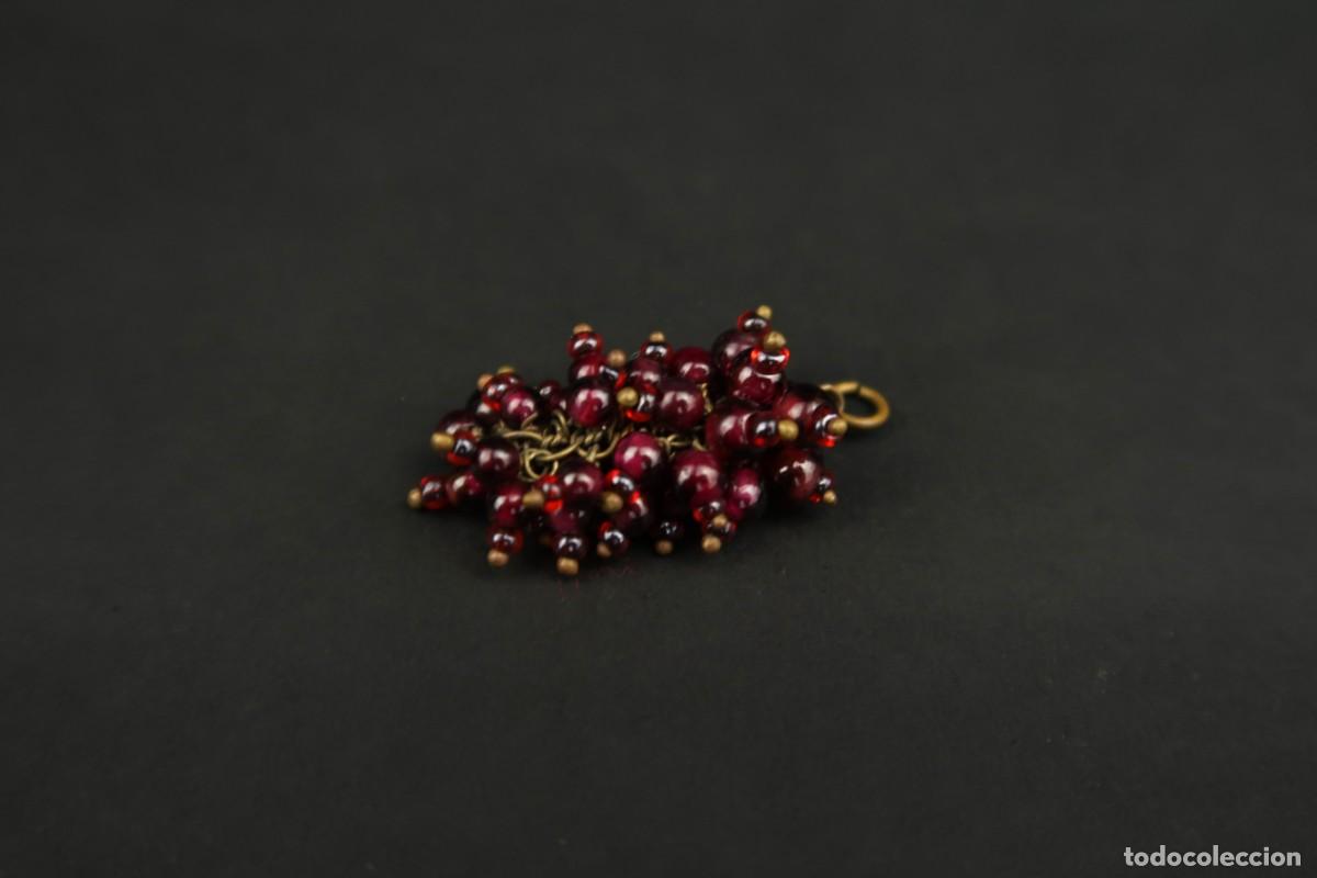 Joyeria: Antiguo Colgante de Metal - Foto 3