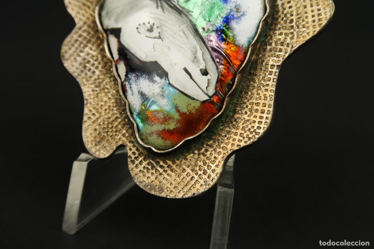 Joyeria: Antiguo Broche de Metal y Esmaltes - Foto 5