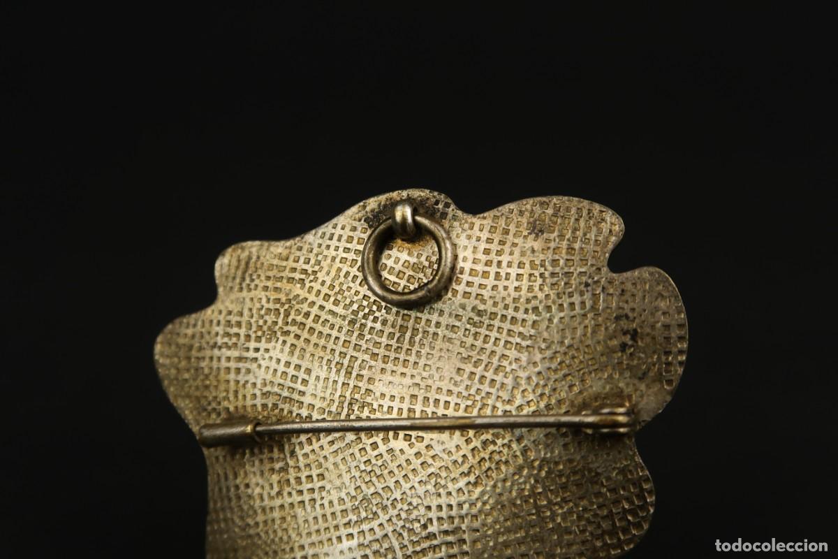 Joyeria: Antiguo Broche de Metal y Esmaltes - Foto 9
