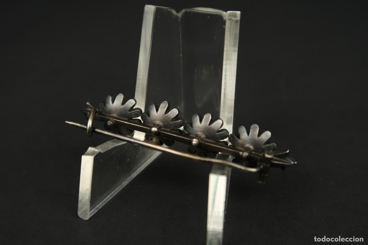 Joyeria: Antiguo Broche de Plata forma de Flores - Foto 9