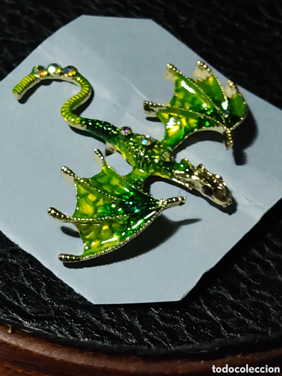 Joyeria: Broche drag&oacute;n esmaltado con circonitas. - Foto 2