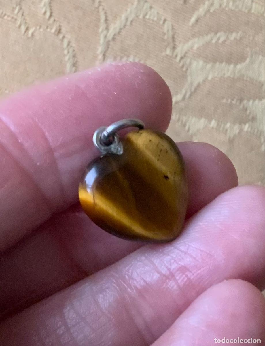 Joyeria: COLGANTE CORAZ&Oacute;N OJO DE TIGRE Y PLATA - Foto 2