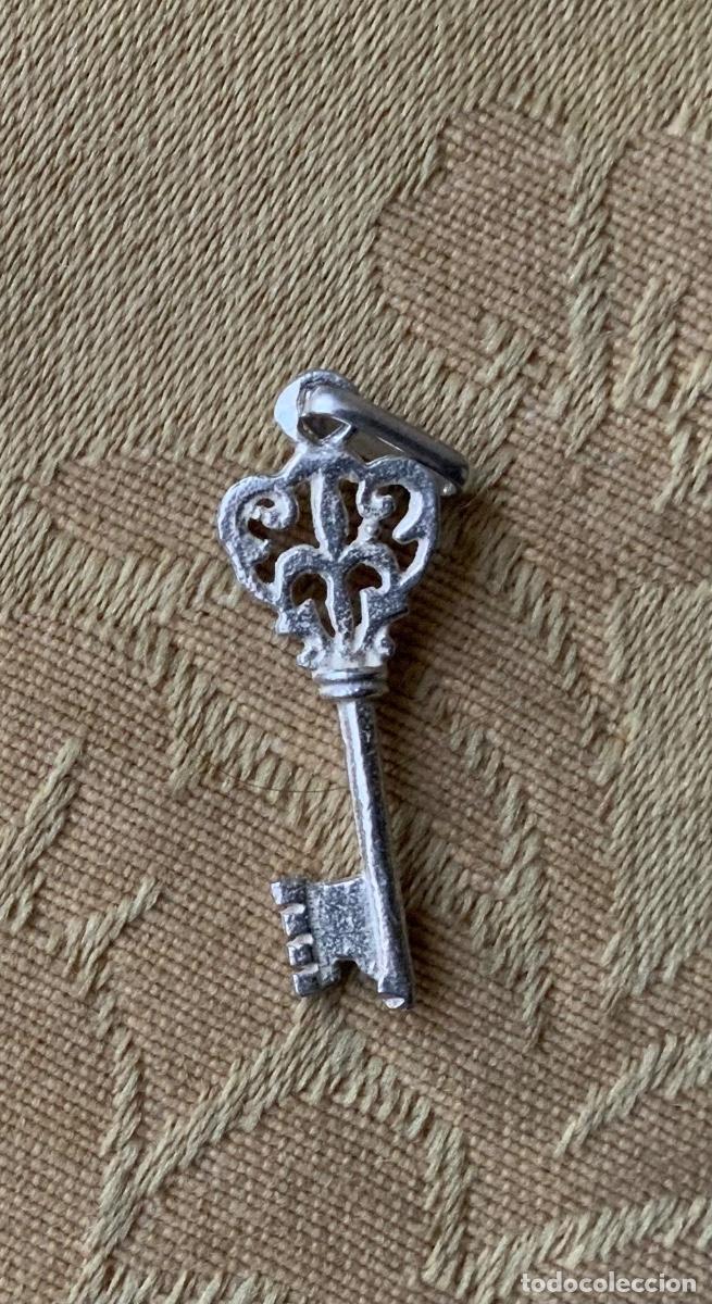 Joyeria: COLGANTE LLAVE MINIATURA DE PLATA - Foto 2