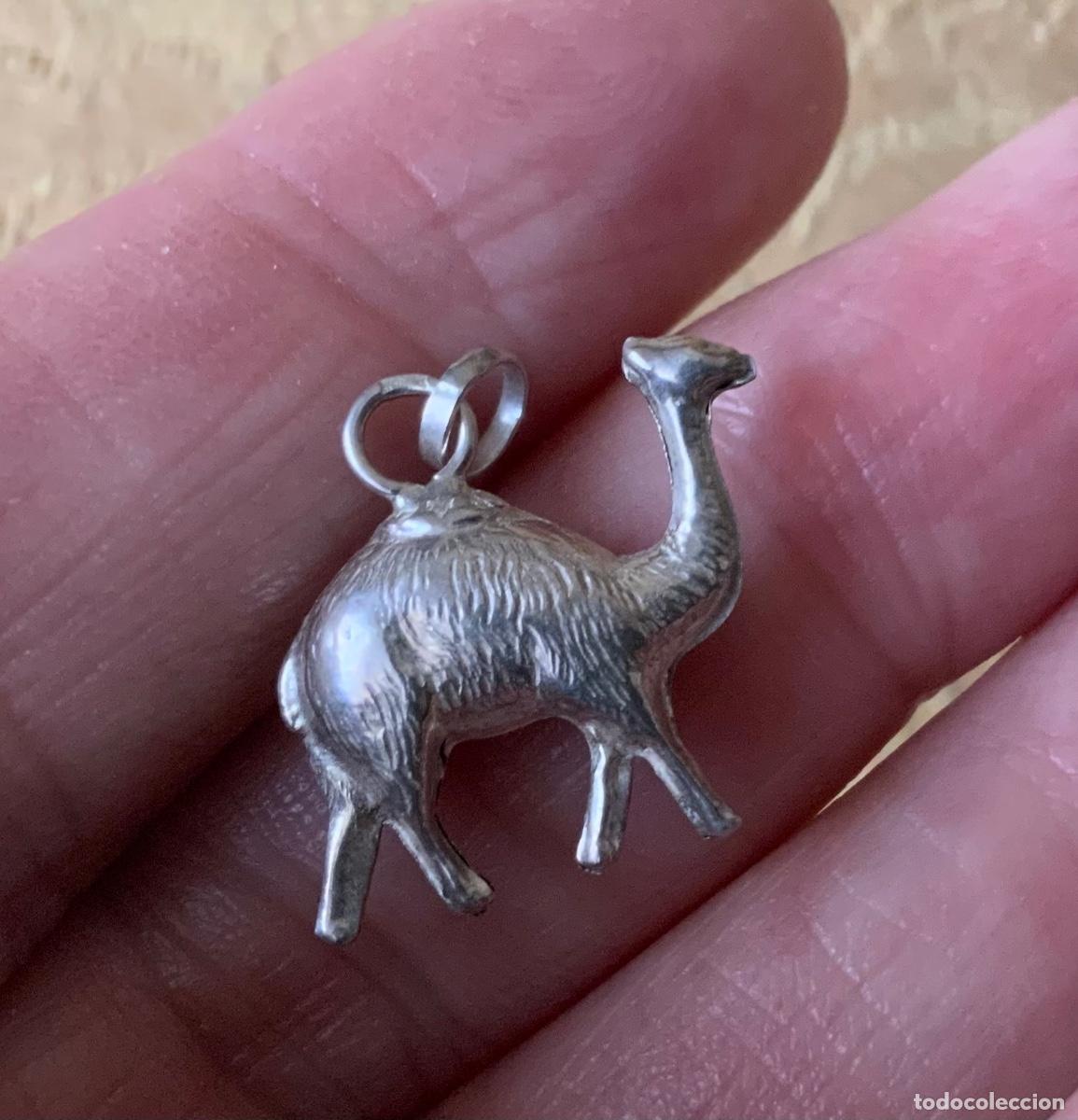 Joyeria: COLGANTE DE PLATA CAMELLO MINIATURA - Foto 3