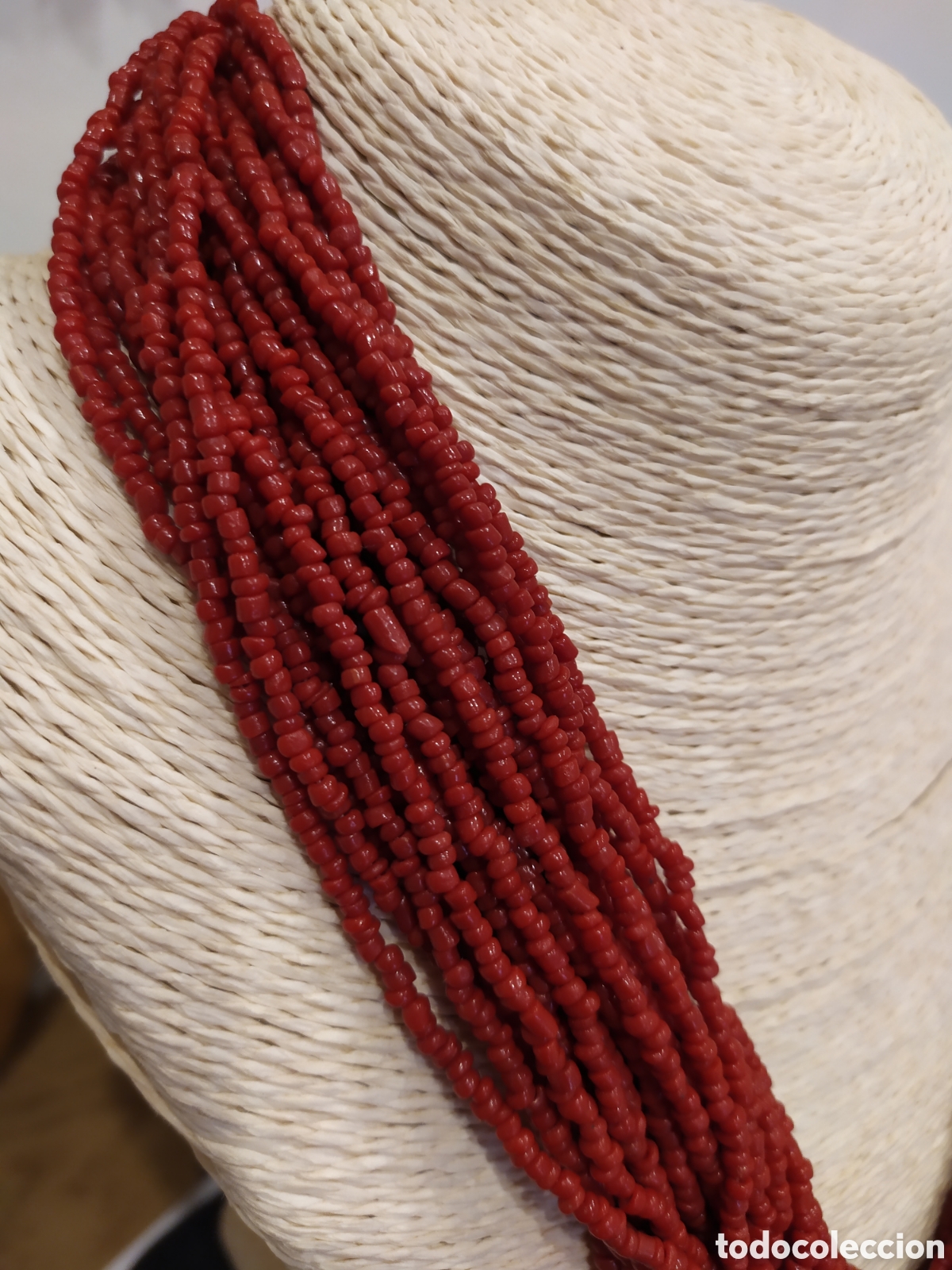 Joyeria: Collar de coral rojo. 20 cordones. - Foto 2