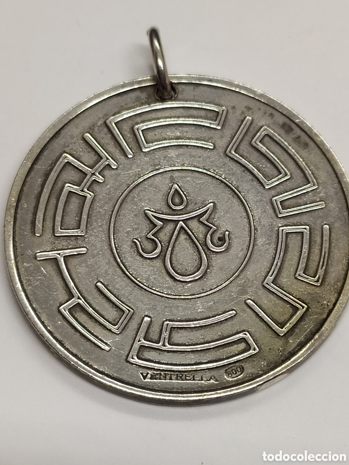 Joyeria: Medall&oacute;n laberinto. Ventrella. Plata 800 - Foto 1
