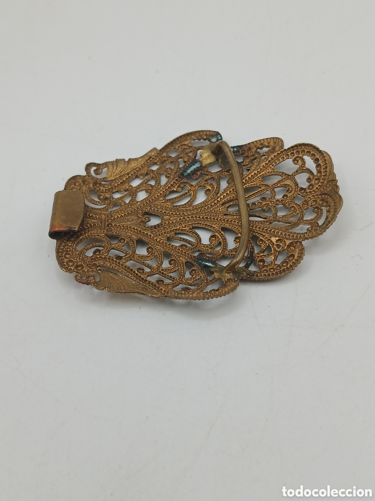 Joyeria: Antigua hebilla lat&oacute;n repujado - Foto 3