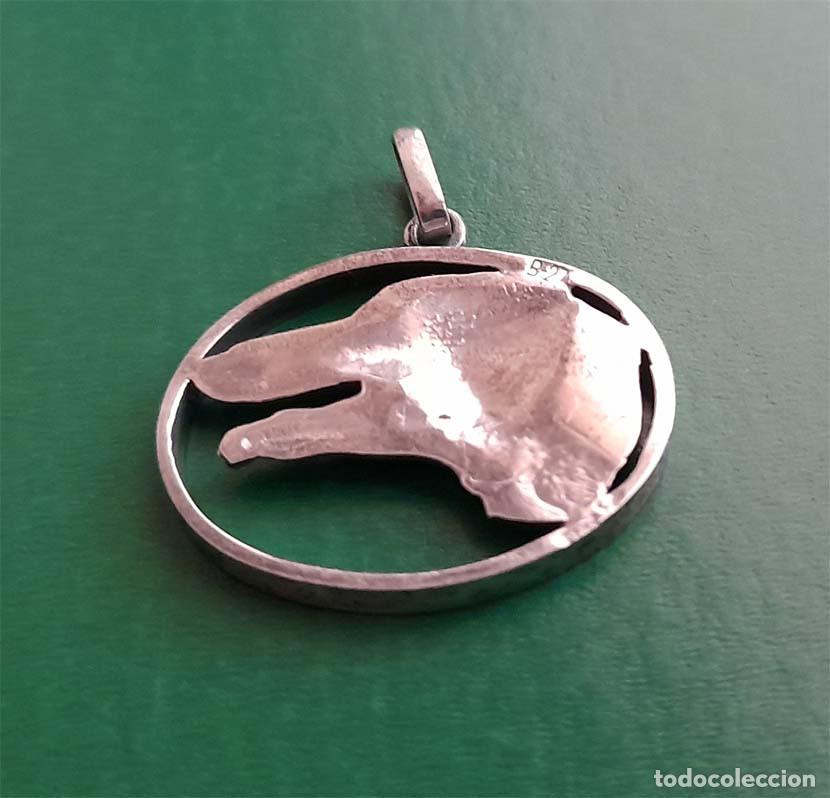 Joyeria: Colgante lebrel. Plata de ley - Foto 2