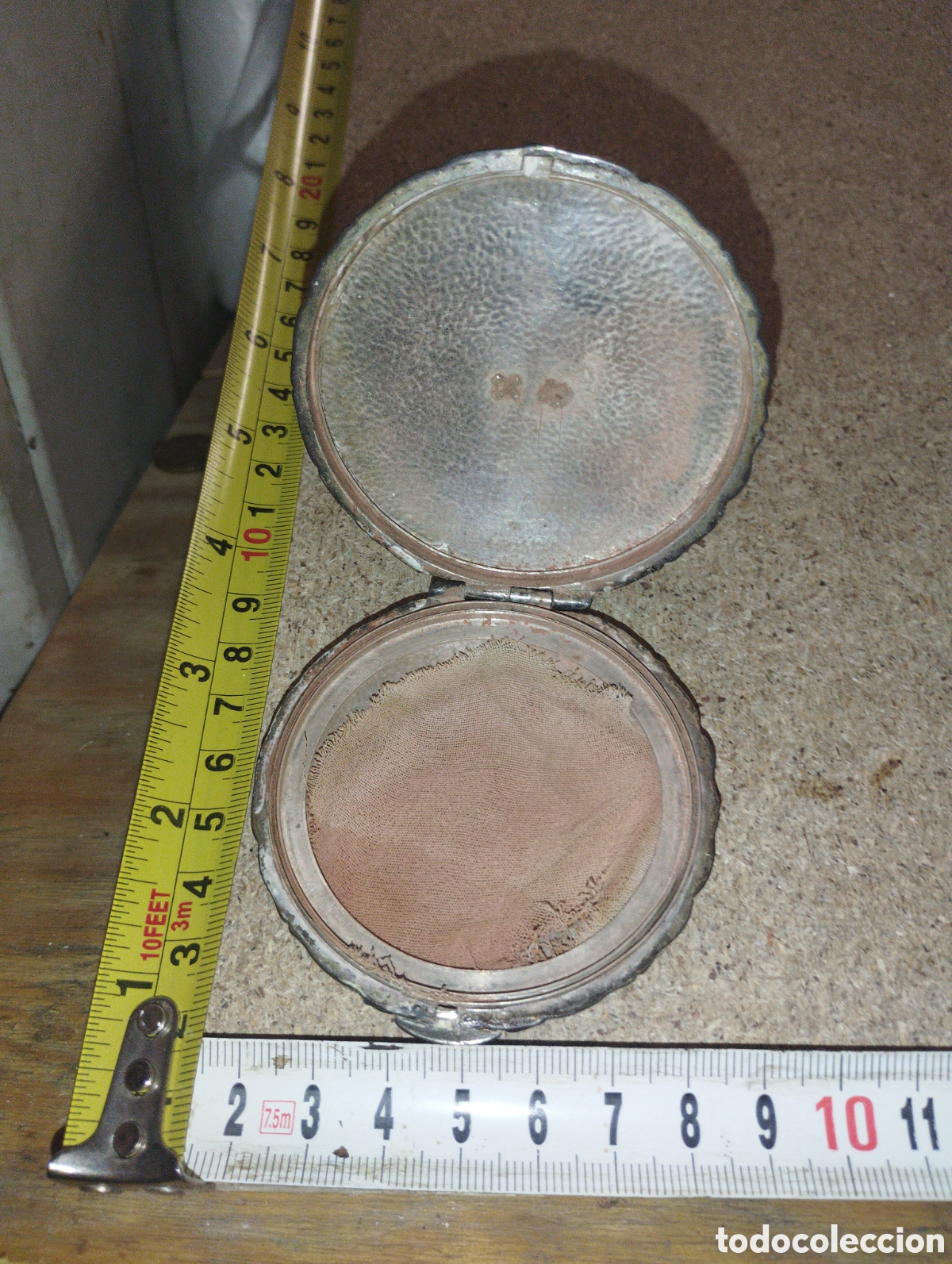 Joyeria: Antigua polvera de peltre 1920 - Foto 2