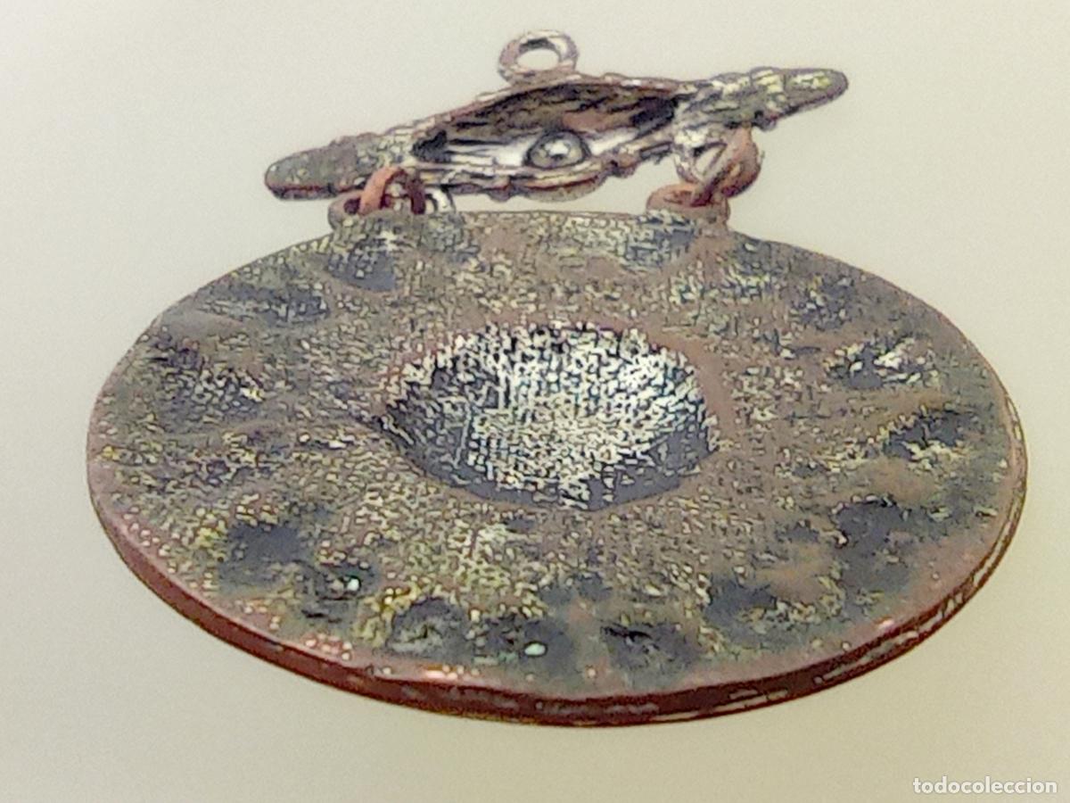 Joyeria: Antigua joya CHARM Art Dec&oacute; - Foto 2