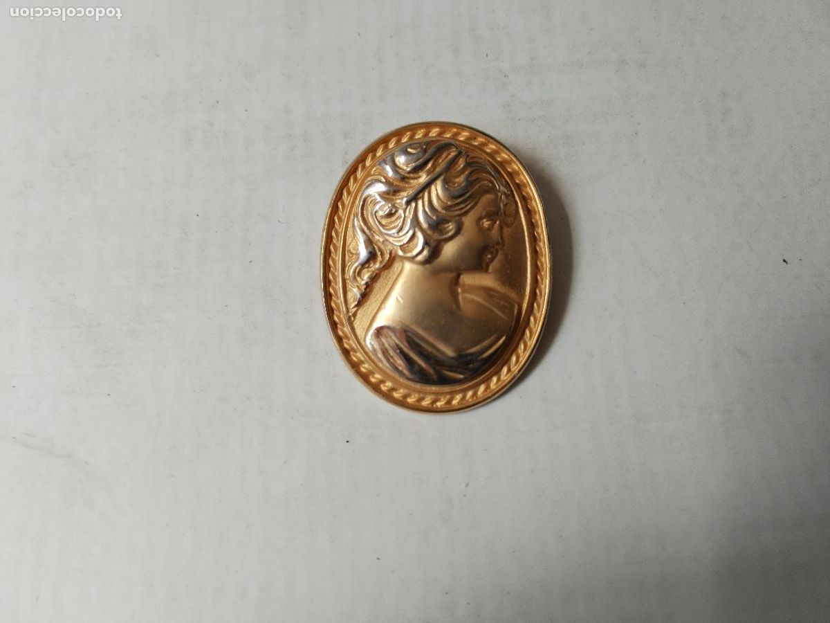 Joyeria: camafeo broche de metal ba&ntilde;ado en oro - Foto 2