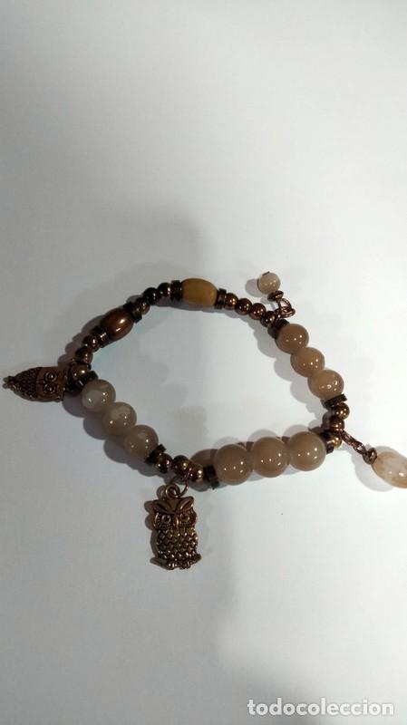 Joyeria: pulsera de cuentas con dijes - Foto 2