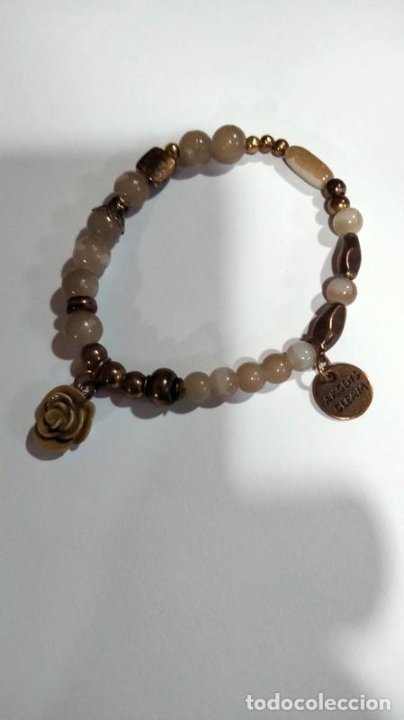 Joyeria: pulsera de cuentas con dijes - Foto 1