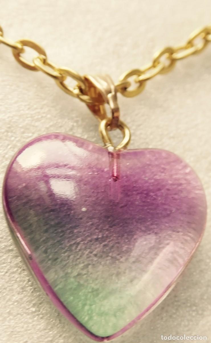 Joyeria: ELEGANTISIMO CORAZ&Oacute;N CON UN GRADIENTE BONITO DE COLORES Y CADENA DORADA. - Foto 1