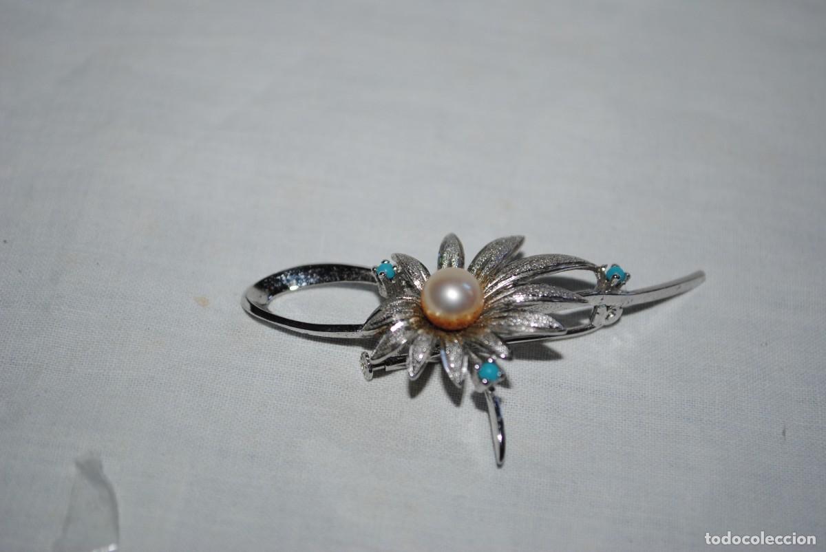 Joyeria: BROCHE PLATEADO CON PUNTAS CELESTE . - Foto 3