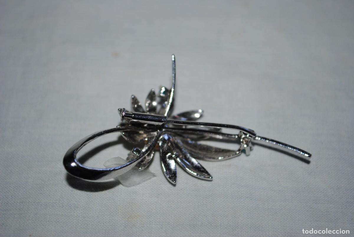 Joyeria: BROCHE PLATEADO CON PUNTAS CELESTE . - Foto 4