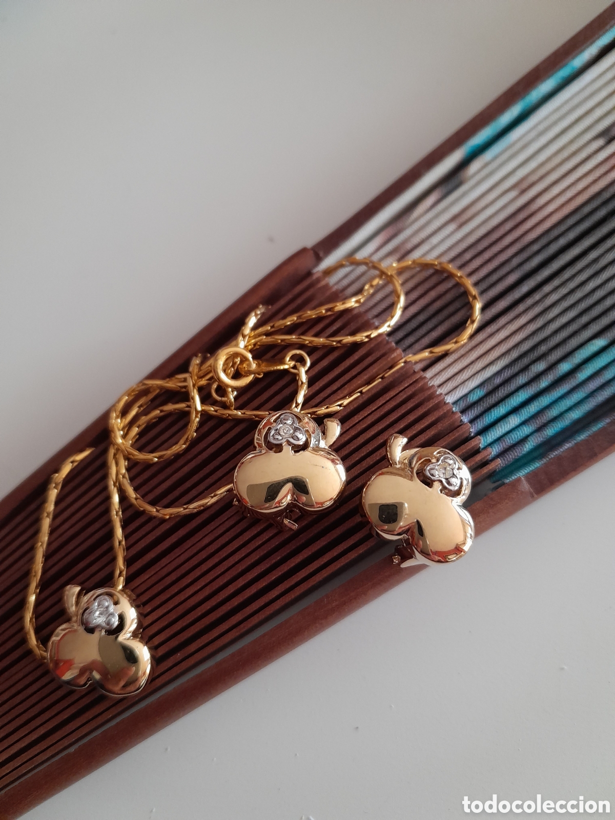 Joyeria: CONJUNTO DE GARGANTILLA Y PENDIENTES. TREBOL - Foto 1