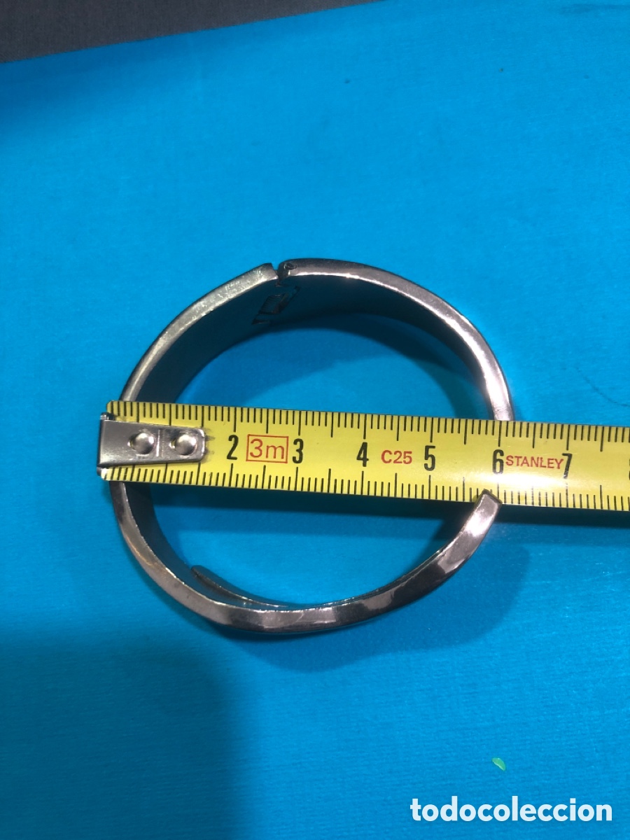 Joyeria: Pulsera torque maciza de metal (L90) - Foto 3