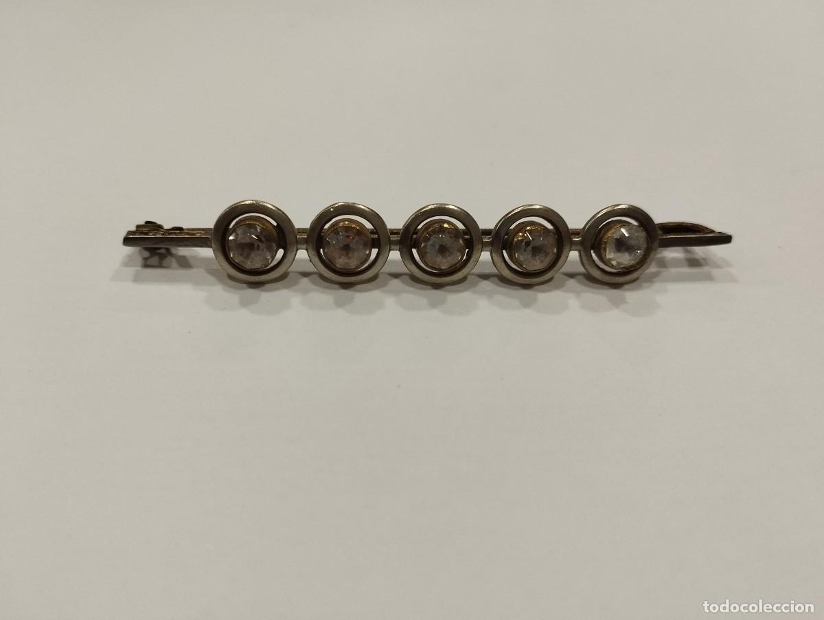 Joyeria: BROCHE CON PIEDRAS TIPO STRASS - Foto 1