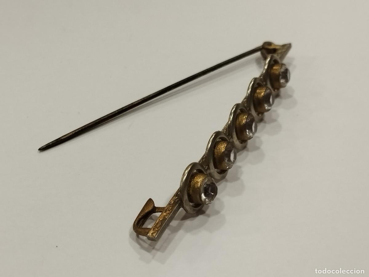 Joyeria: BROCHE CON PIEDRAS TIPO STRASS - Foto 2