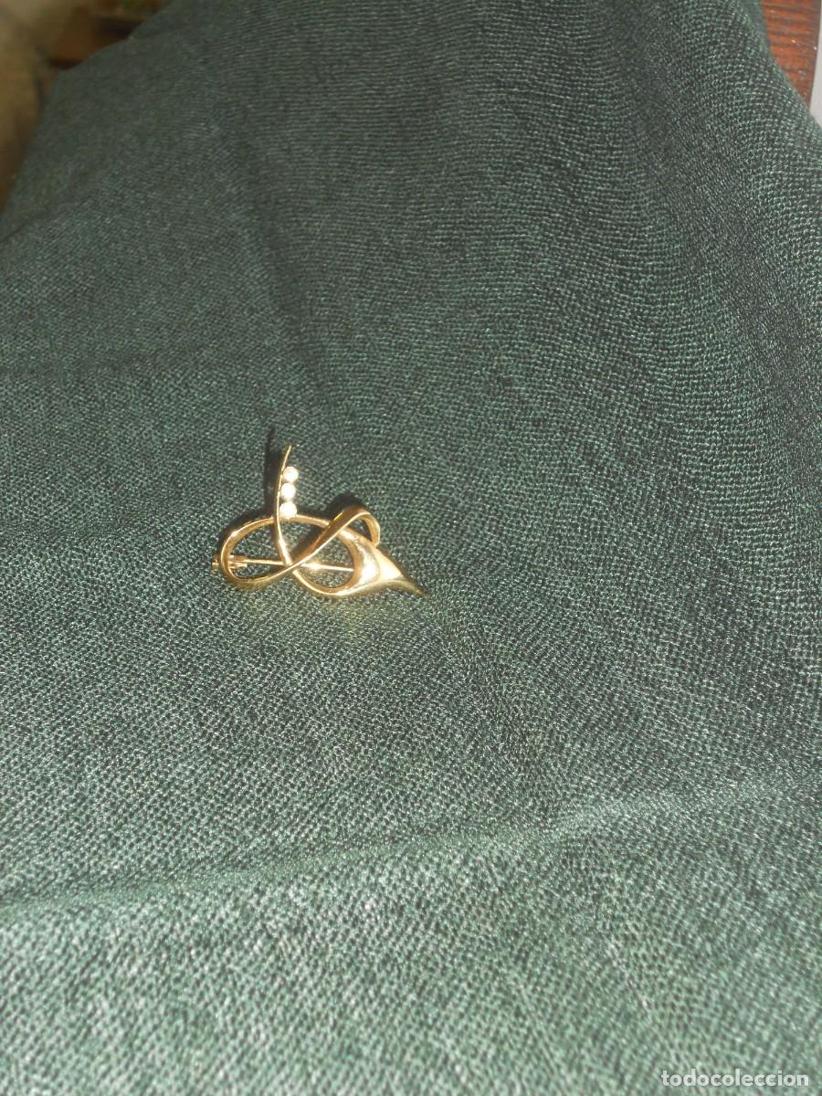 Joyeria: ANTIGUO BROCHE CON CIRCONITAS DORADO - Foto 3
