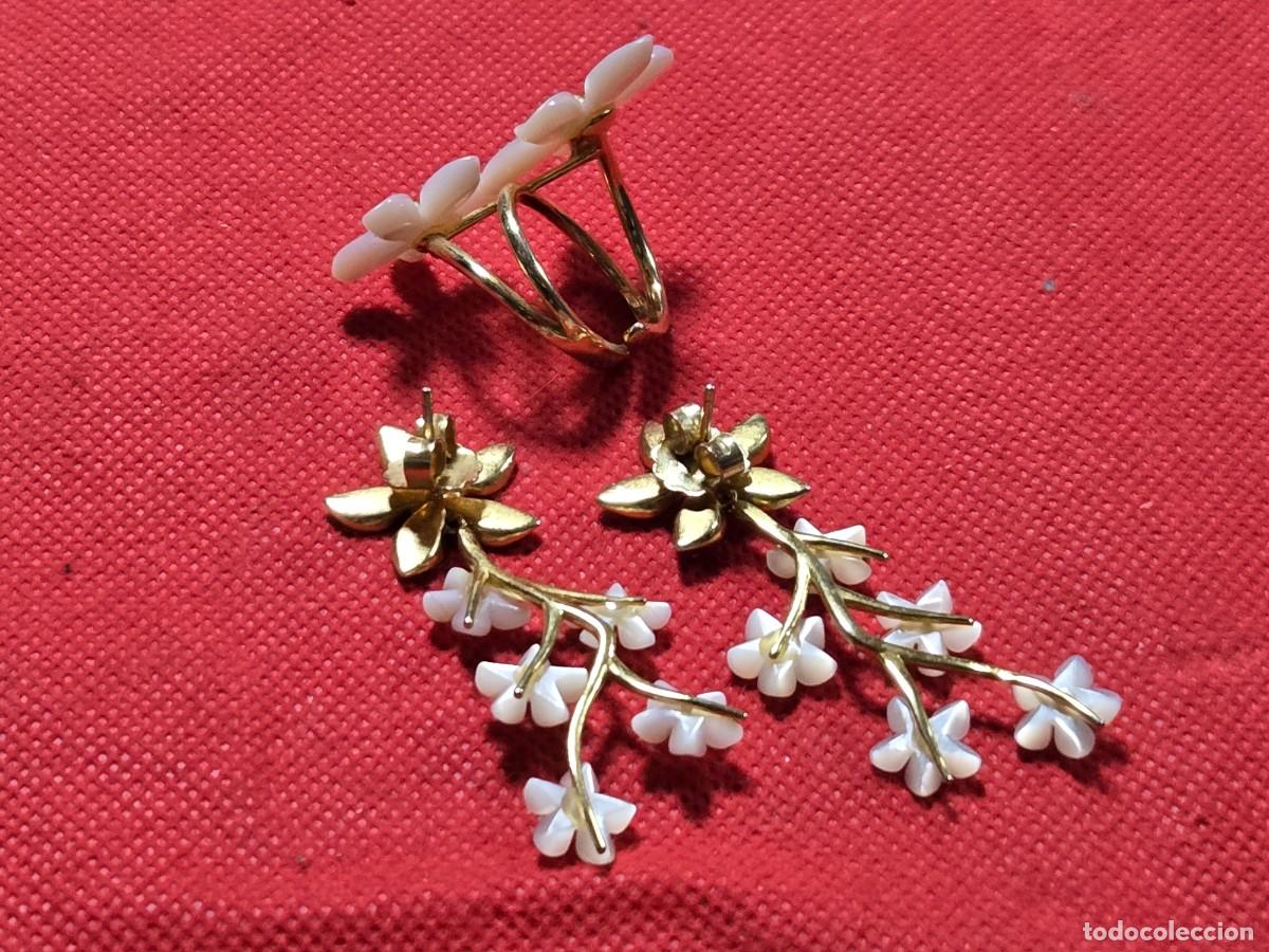 Joyeria: CONJUNTO ANILLO Y PENDIENTES DE PLATA DORADA Y MADREPERLA - Foto 3