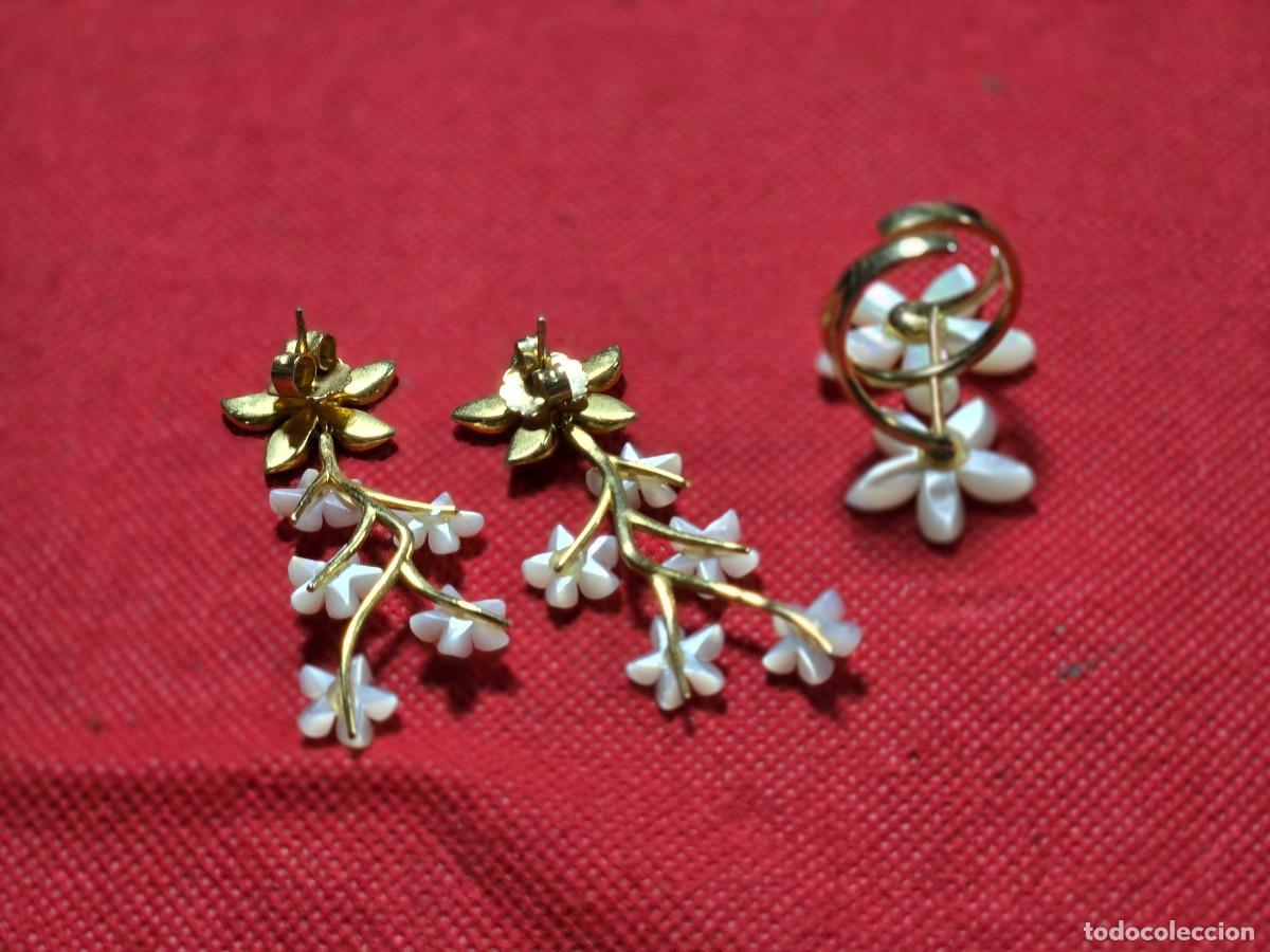 Joyeria: CONJUNTO ANILLO Y PENDIENTES DE PLATA DORADA Y MADREPERLA - Foto 4