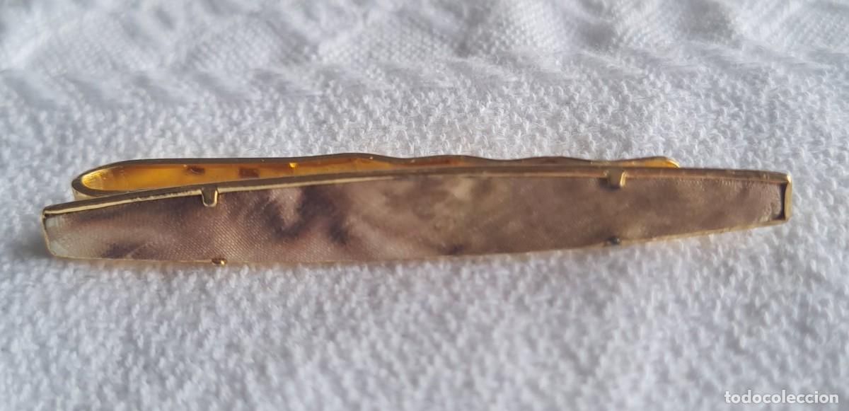 Joyeria: PASADOR DE CORBATA - FORRADO EN SEDA Y BA&Ntilde;O DE ORO - Foto 1