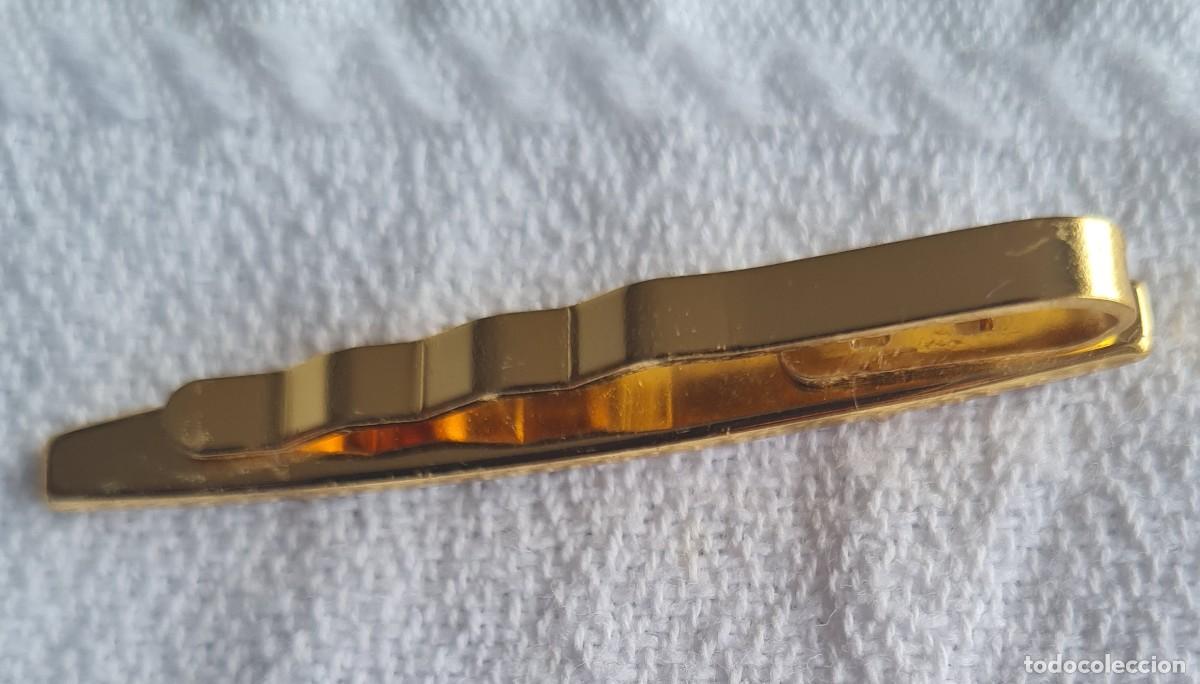 Joyeria: PASADOR DE CORBATA - FORRADO EN SEDA Y BA&Ntilde;O DE ORO - Foto 3