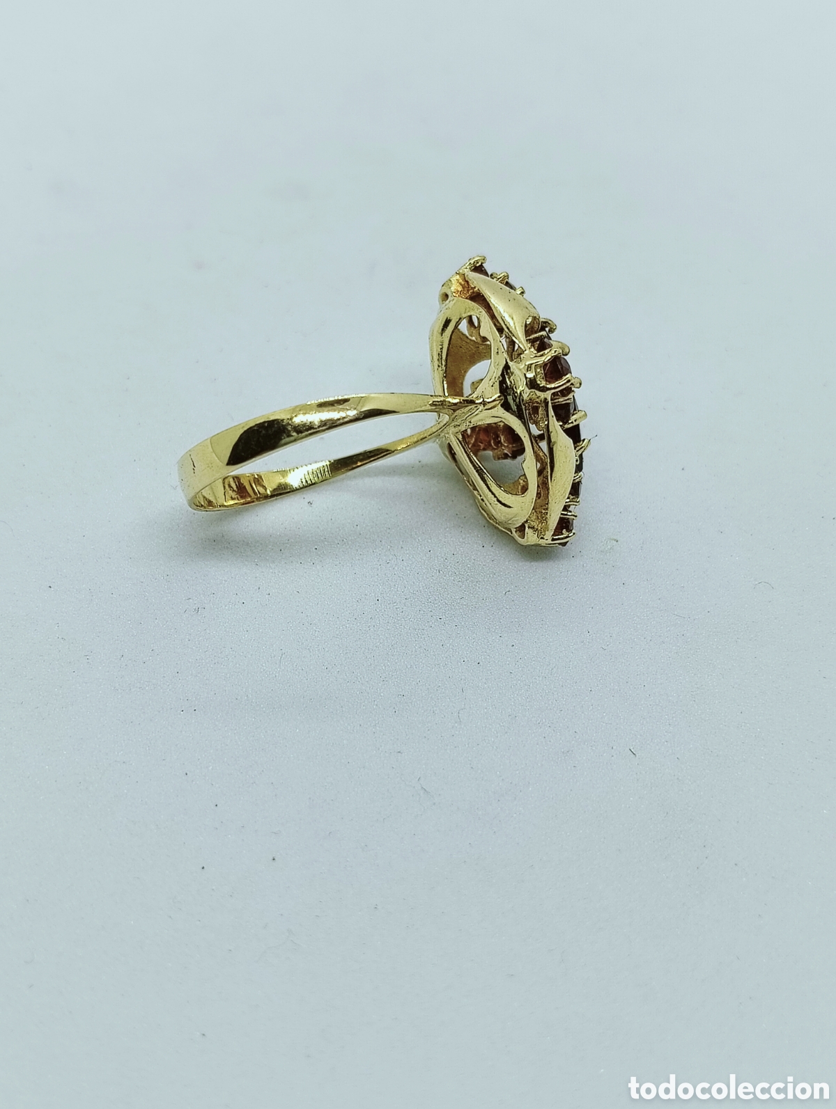 Joyeria: Anillo oro 18kts. granates 4.-grms. - Foto 2