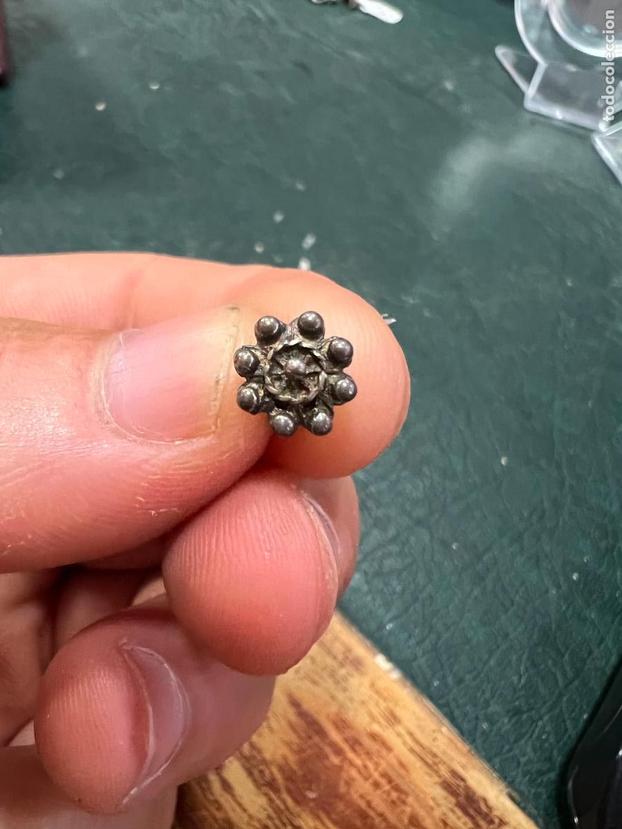 Joyeria: PAREJA DE PENDIENTES DE PLATA - MEDIDA 1 CM - Foto 1