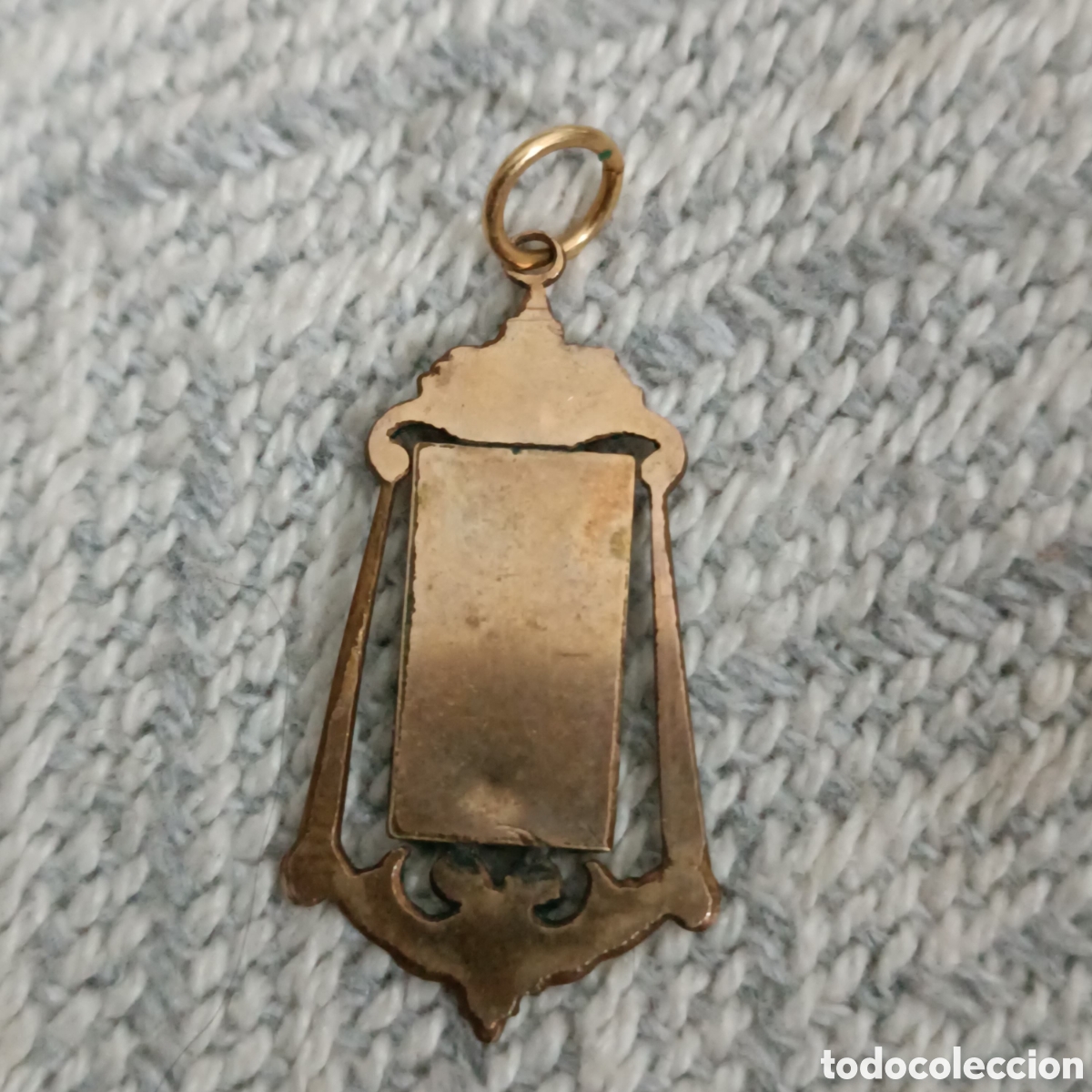Joyeria: Medalla virgen dorada - Foto 2