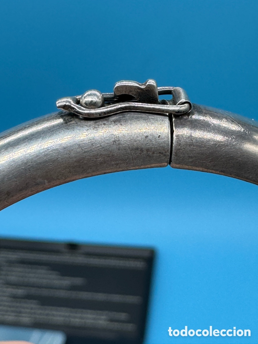 Joaillerie: Antiguo brazalete de plata punz&oacute;n estrella