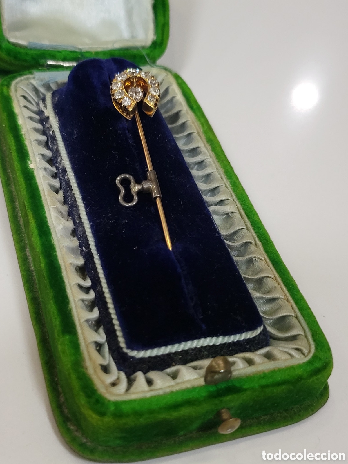 Joyeria: Alfiler de corbata con parte m&oacute;vil 120 a&ntilde;os - Foto 1