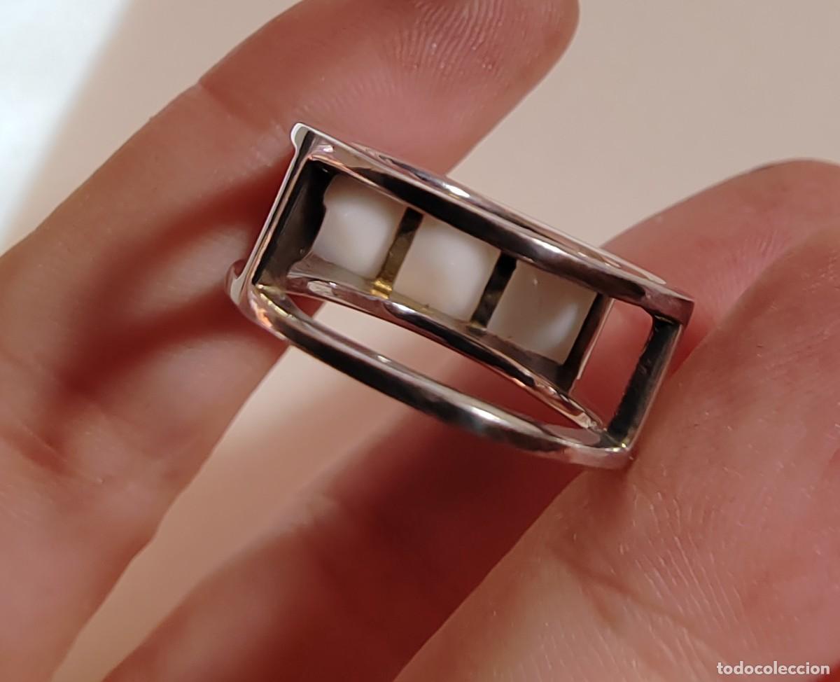 Joyeria: Anillo de Marca Plata de Ley y &Aacute;gatas blancas - Foto 6