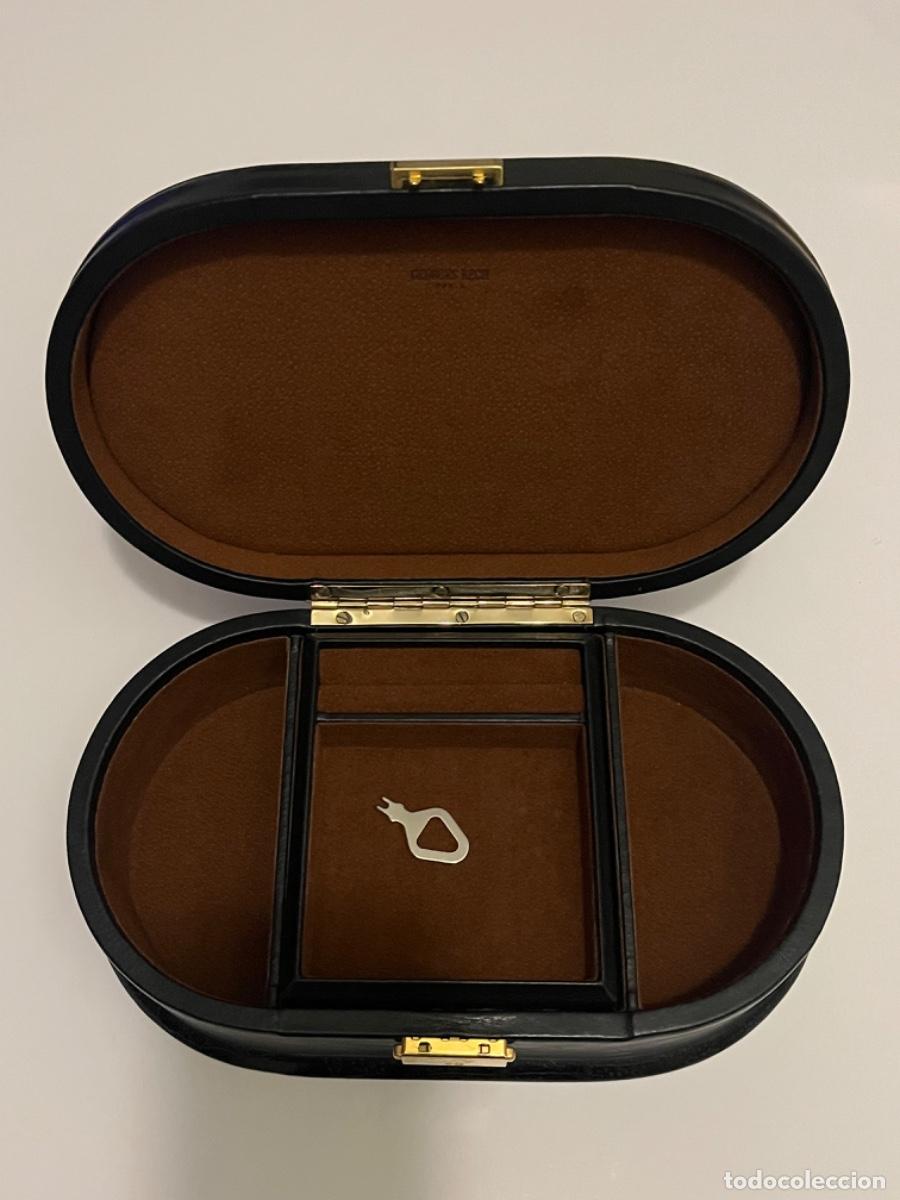 Joyeria: JOYERO OVALADO, GEORGE RECH PARIS - Foto 2