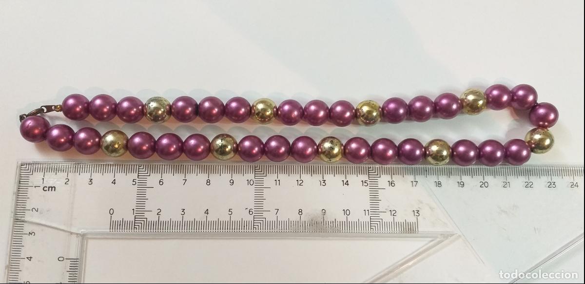 Joyeria: Collar. Bolas moradas y plateadas. - Foto 8