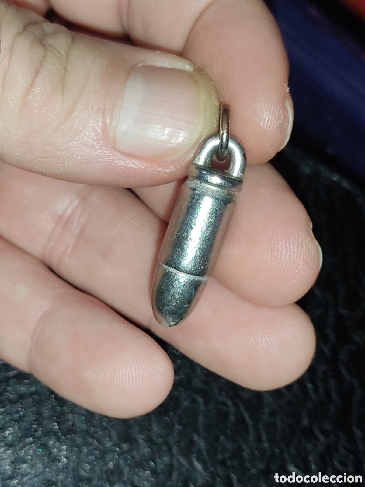 Joyeria: Colgante bala para cordon de los 70. - Foto 2