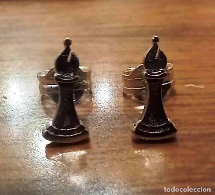 Joyeria: pendientes alfil ajedrez en plata de ley - Foto 2